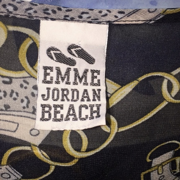 Emma Jordan Beach one size 𝅺Black & Silver chain print swim coverup - Picture 5 of 6